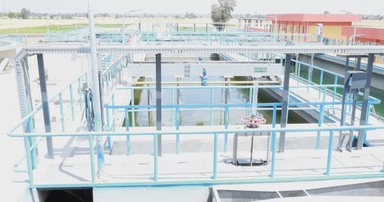 طفرة فى مشروعات الصرف الصحى بالغربية.. محطات الصرف بأرض ثروت وقرية الشين فى قطور تخدم الآلاف.. رئيس الشركة: المحطات تستهدف خدمة كتل سكنية كبيرة كانت محرومة من الخدمة.. ومتابعة يومية للمشروعات بمركز قطور.. صور