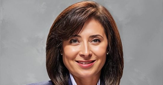 كونتكت المالية القابضة تعلن تعيين د. منال حسين عبد الرازق رئيسًا لمجلس الإدارة