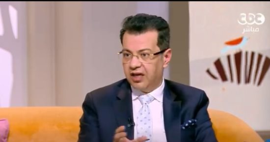 نائب بالشيوخ لـ"الستات ما يعرفوش يكدبوا": 31.4 حالة طلاق كل ساعة فى مصر.. فيديو