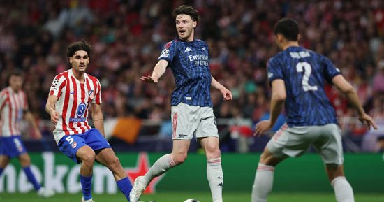 أتلتيكو مدريد يخطف تعادلاً مثيراً أمام أرسنال في ذهاب نصف نهائي دوري الأبطال بنتيجة 1-1