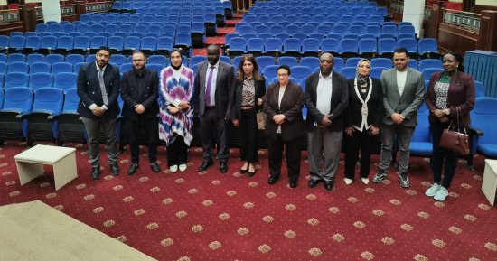 وفد شبابى من ليبيا والمغرب وأوغندا يزور مسرح ماسبيرو