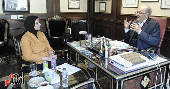 الدكتور أحمد البرعى فى حوار لـاليوم السابع: العمل النقابى فى مصر بدأ يزدهر بالتوازى مع الاقتصاد الحر.. إحياء الجامعة العمالية ضرورة لنجاح الخطط الاقتصادية.. والحل الجذرى للعمالة غير المنتظمة يبدأ من النقابات