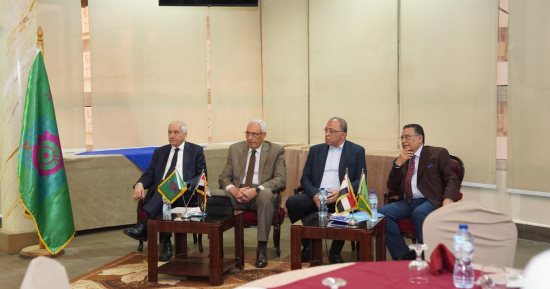 صالون جمال الدين الثقافى يناقش تأثير الحرب ضد إيران على الاقتصاد المصرى