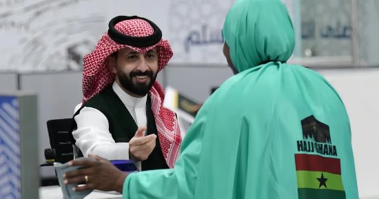 مطار الأمير محمد بن عبد العزيز يستقبل حجاج غانا