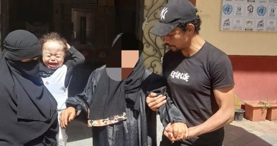 عودة مسنة اختفت من سنة إلى أسرتها بعد رعايتها داخل دار للمشردين بالزقازيق