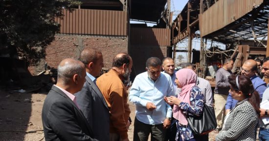 محافظ القليوبية خلال تفقد مصانع العكرشة: تحويل المنطقة لمركز صناعي واعد