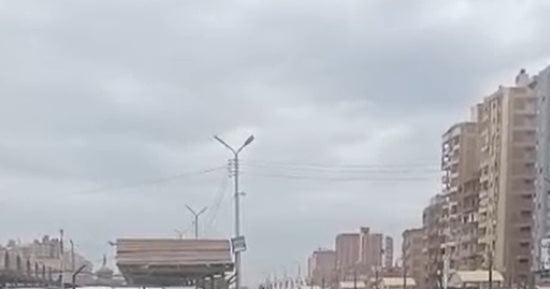 الطقس اليوم.. انخفاض درجات الحرارة وشبورة وأمطار ورياح والعظمى بالقاهرة 24