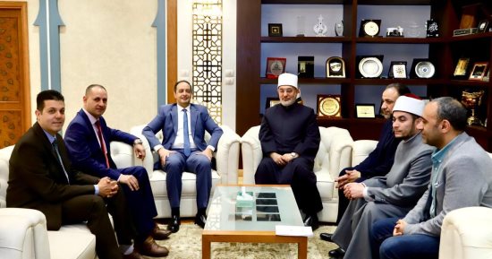 مفتي الجمهورية يستقبل مدير صندوق مكافحة الإدمان لتعزيز جهود مواجهة تعاطى المخدرات