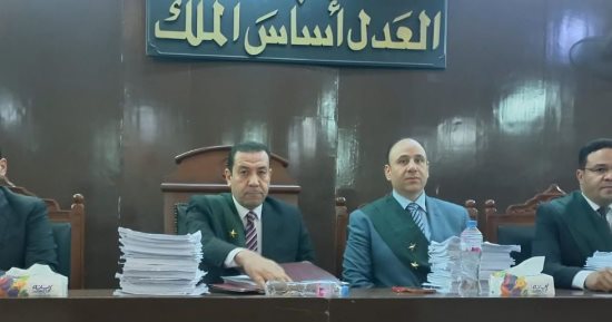 إحالة أوراق سائق للمفتي بتهمة قتل شخص والشروع في قتل 2 آخرين بقنا