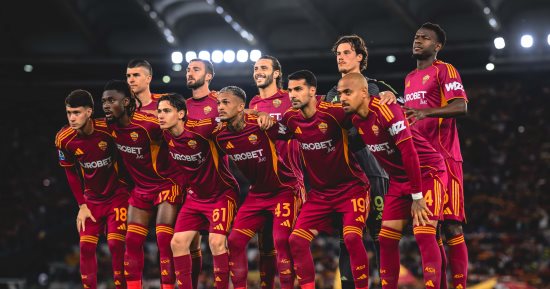 روما يفوز على فيورنتينا برباعية نظيفة في الدوري الإيطالي