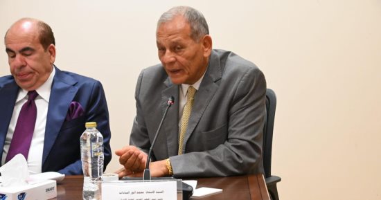 السادات: التنسيق بين البرلمان و"القومى لحقوق الإنسان" خطوة مهمة لدعم الحريات