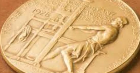 تعرف على الكتب الفائزة بجائزة بوليتزر لعام 2026