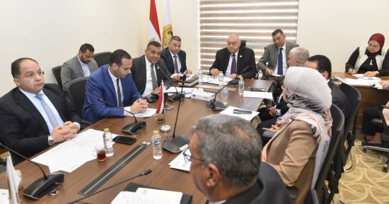 لجنة النقل بالنواب تناقش طلبات إحاطة بشأن النقل العام وكوبرى أكتوبر