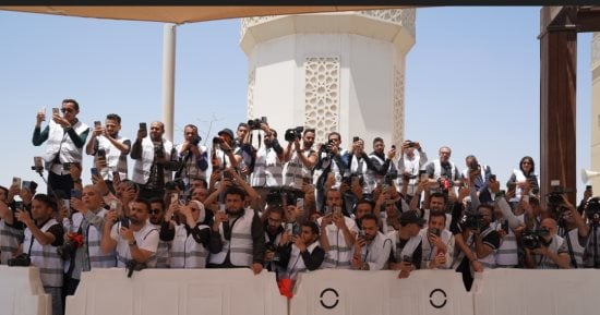 نقابة الصحفيين تشيد بتغطية جنازة هاني شاكر وتؤكد نجاح الضوابط الجديدة