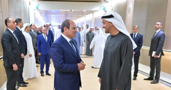 مصر والإمارات.. علاقات العلامات الكاملة.. شراكة استراتيجة واسعة وتحالف تاريخى فى مواجهة الأزمات.. تعاون اقتصادى متنامٍ واستثمارات واعدة.. علاقات شعبية وطيدة وممتدة مع أبناء زايد.. تعاون ثقافى زاخر بالأنشطة