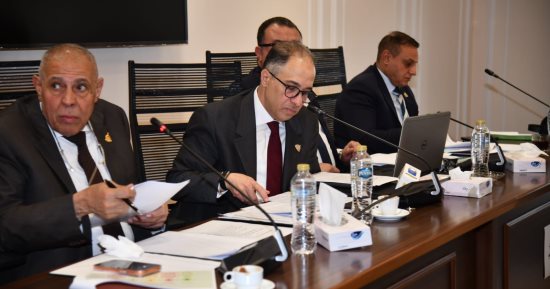 مناقشات موسعة داخل إسكان النواب حول موازنة 2026/2027.. زيادات تتجاوز 47 مليار لمياه الشرب و18 مليار للجهاز التنفيذى و36 مليار لديوان الوزارة.. دعم مشروعات البنية التحتية وتحسين الخدمات بمحافظات الجمهورية