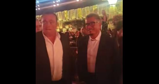 عمرو دياب يحيي حفل زفاف نجلة رجل الأعمال باسل سماقية.. فيديو