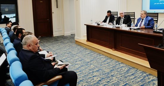 النواب يفتحون ملف خسائر السكك الحديدية وأسعار التذاكر خلال مناقشة الموازنة الجديدة.. ورئيس الهيئة: بعض خطوط التشغيل تصل تكلفتها إلى 1200 جنيه والزيادة لم تتجاوز 50 جنيها فى قطارات التالجو عند تحريك الأسعار