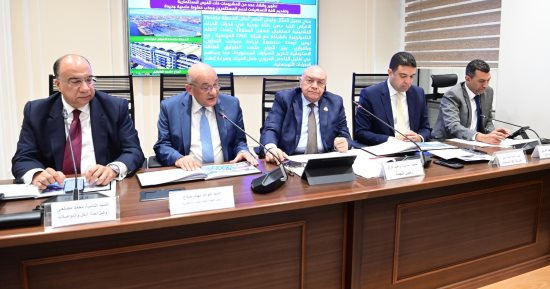 رئيس نقل النواب يطالب ميناء الإسكندرية بعوائد تلبى طموحات الدولة المصرية