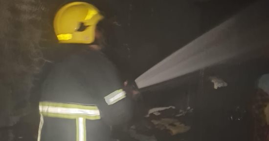 إصابة سيدتين باختناق إثر نشوب حريق داخل منزل فى دكرنس بالدقهلية