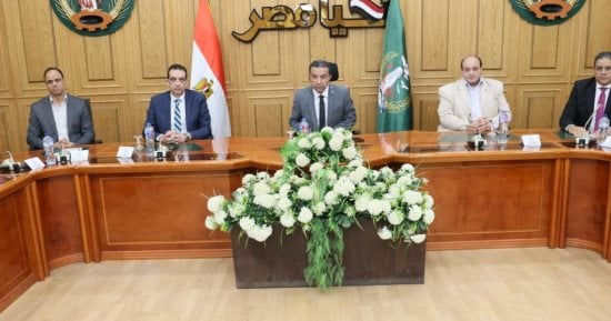 محافظ المنوفية يتابع تطوير ورفع كفاءة المنشآت الصحية