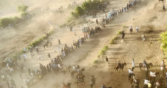 فرسان الصعيد على أرض الميدان.. أكبر مرماح للخيالة فى قنا.. فيديو