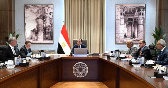 رئيس الوزراء يتابع خطة تدبير الاحتياجات المالية لتوفير احتياطيات الوقود فى الصيف