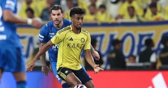 تعادل قاتل للهلال.. خطأ كارثي يؤجل تتويج النصر بلقب الدوري السعودي (فيديو)