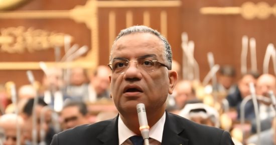 محمود مسلم: مصر حققت طفرة فى النقل والطيران.. والمطلوب استمرار التطوير