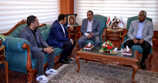 محافظ سوهاج يستقبل وفد التنمية المحلية والاتحاد الأوروبى لدعم «حياة كريمة»