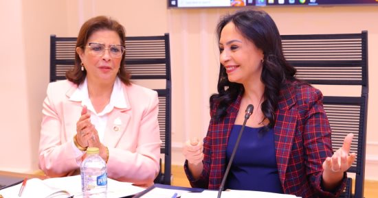 وزيرة التضامن تستعرض جهود برامج الحماية الاجتماعية للأسر الأولى بالرعاية