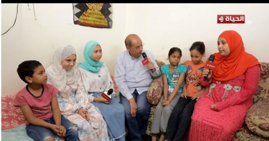 مستفيدة من حياة كريمة لـ الحياة اليوم: حياتنا تغيرت بعد التطوير ومبسوطين
