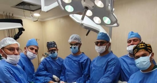 لأول مرة بمستشفيات جامعة بني سويف.. إعادة بناء الفك السفلى بجراحة معقدة