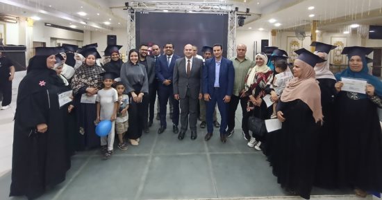 نائب محافظ الجيزة يشهد تخريج 80 متحررًا من الأمية ضمن مشروع نور حياتهم