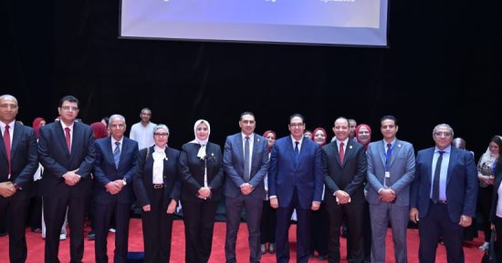 جامعة القاهرة تطلق الملتقى الأول حول مواءمة التخصصات الجامعية لمتطلبات سوق العمل.. سامى عبدالصادق: إطلاق الجامعة لأول مرصد لوظائف المستقبل كمنصة متخصصة لرصد وتحليل التحولات المتسارعة بسوق العمل واستشراف الوظائف