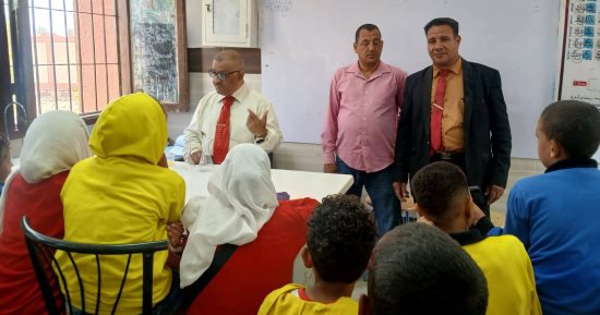 تعليم الوادى الجديد يواصل فعاليات مبادرة "أنا متعلم مدى الحياة" بقرى المحافظة
