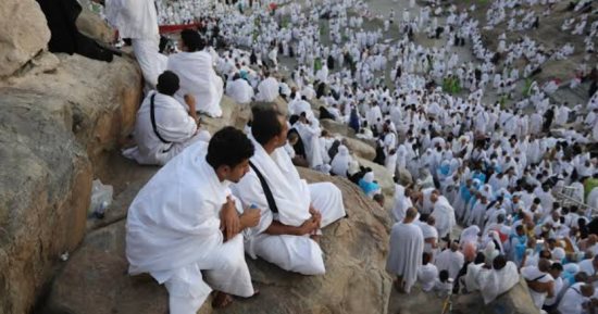 فتاوى على مدار 24 ساعة.. الداخلية تُسلّح بعثة القرعة بكتيبة وعاظ وواعظات 