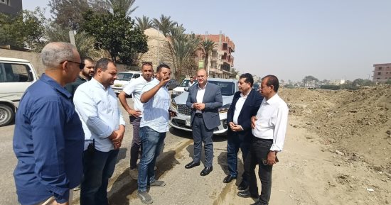 نائب محافظ الجيزة يتفقد مشروع تطوير طريق المريوطية وتقاطعاتة مع الدائرى
