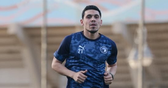 محمد حمدي يبدأ المرحلة الثالثة من العلاج بعد جراحة الصليبي