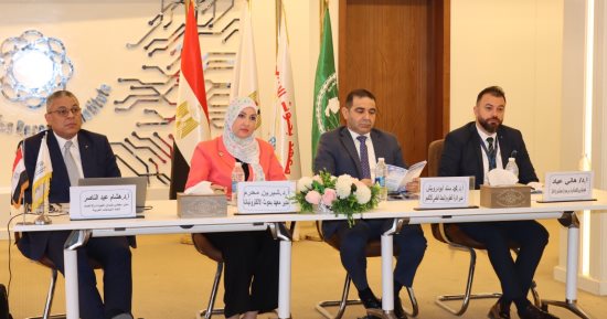 ختام ملتقى «دعم الشركات الناشئة بالطاقة المتجددة» بمعهد بحوث الإلكترونيات