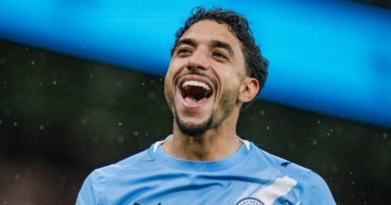 يطارد محمد زيدان.. عمر مرموش يقتحم تاريخ هدافي مصر في دوريات أوروبا