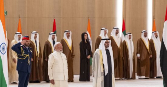 رئيس وزراء الهند يصل الإمارات فى زيارة رسمية