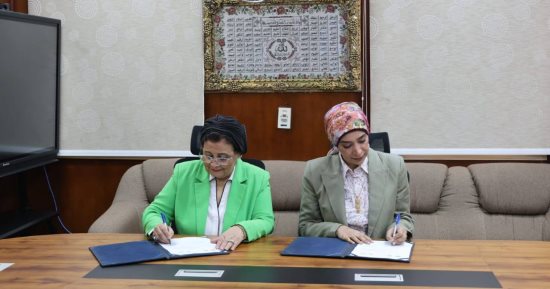 رئيس جامعة الأقصر ونائب وزير الصحة يوقعان بروتوكولا لتفعيل مبادرة الألف يوم الذهبية