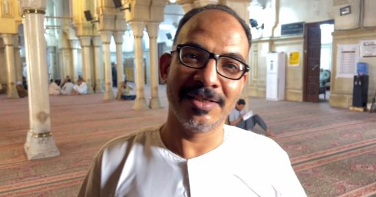 أحد رواد مسجد القنائي عن موضوع فضل ذي الحجة بخطبة الجمعة: أيام تحتاج اجتهاد