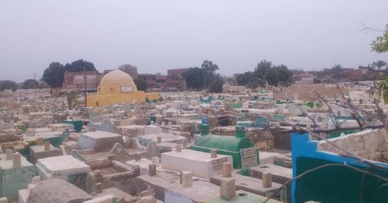 هنا البهنسا بلد شهداء الصحابة.. شاهد البقيع الثانى بالمنيا.. لايف