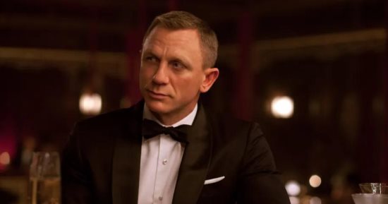 نينا جولد تبدأ تجارب أداء فيلم جيمس بوند الجديد للعثور علي العميل 007