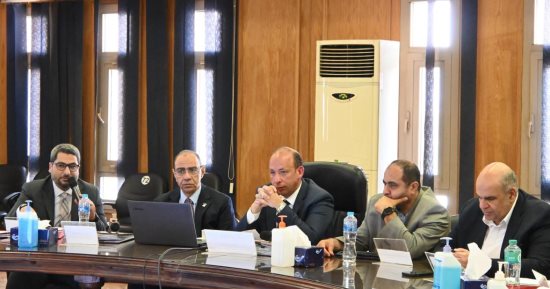 عميد طب قصر العينى: قانون المسؤولية الطبية يضمن حماية الطبيب وحق المريض