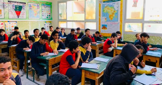 "عايزين نطمن على ولادنا".. شكاوى من صعوبة الاستعلام عن نتيجة إعدادية الجيزة