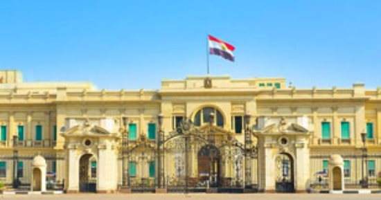 قصور تحكي التاريخ.. روائع العمارة الملكية حول العالم