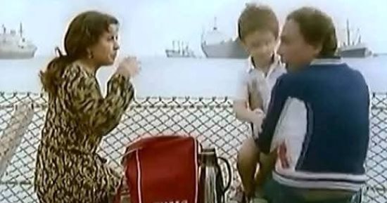 عيد ميلاد الزعيم عادل إمام.. كيف تناول فيلم "المشبوه" معالم بورسعيد.. صور